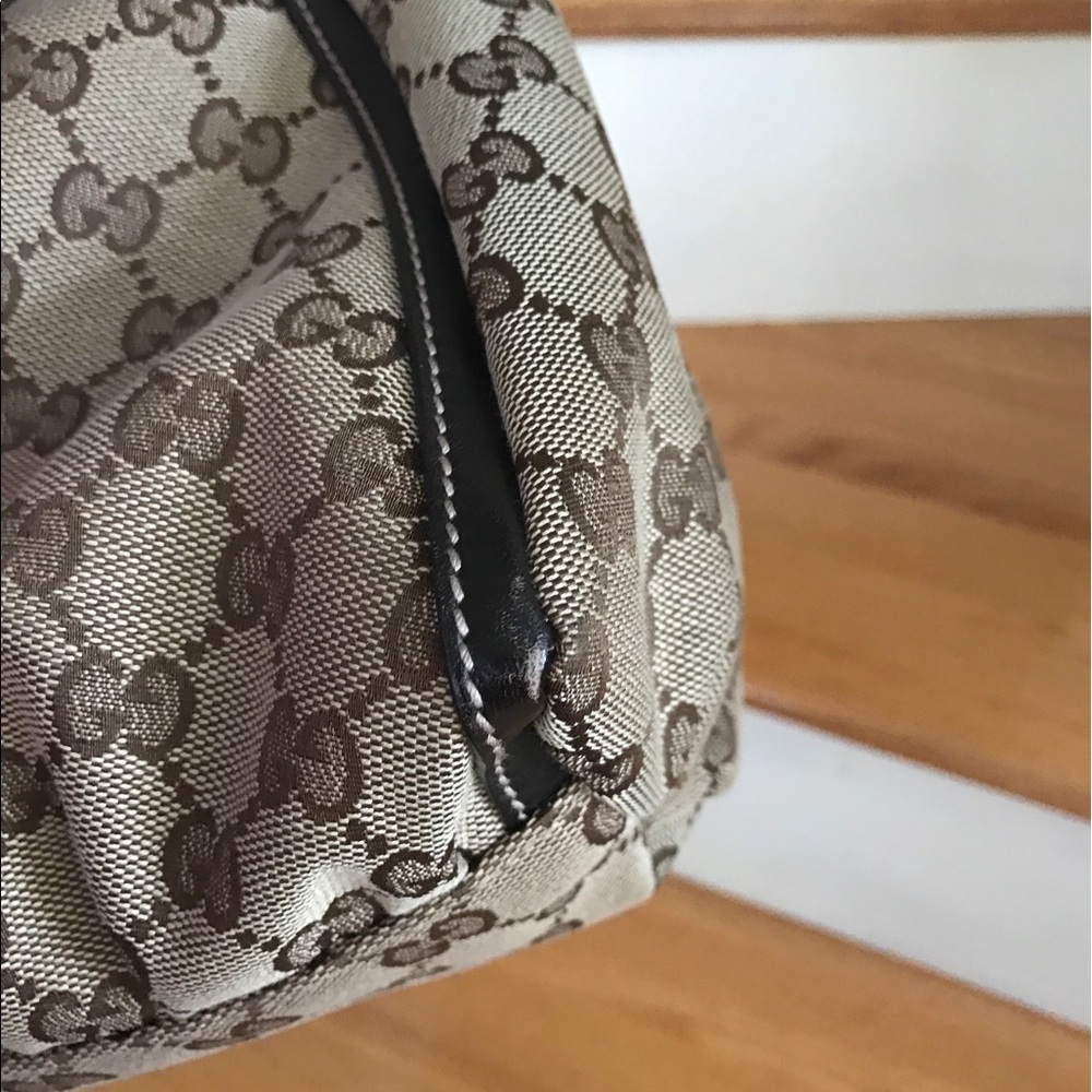 Authentic Gucci Tote - Picture 7 of 8